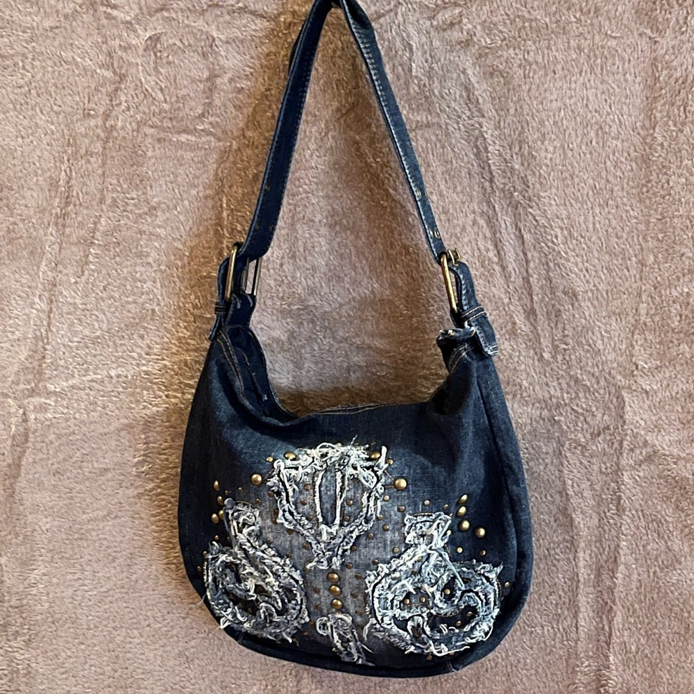 Pouch shaped navy blue shoulder bag